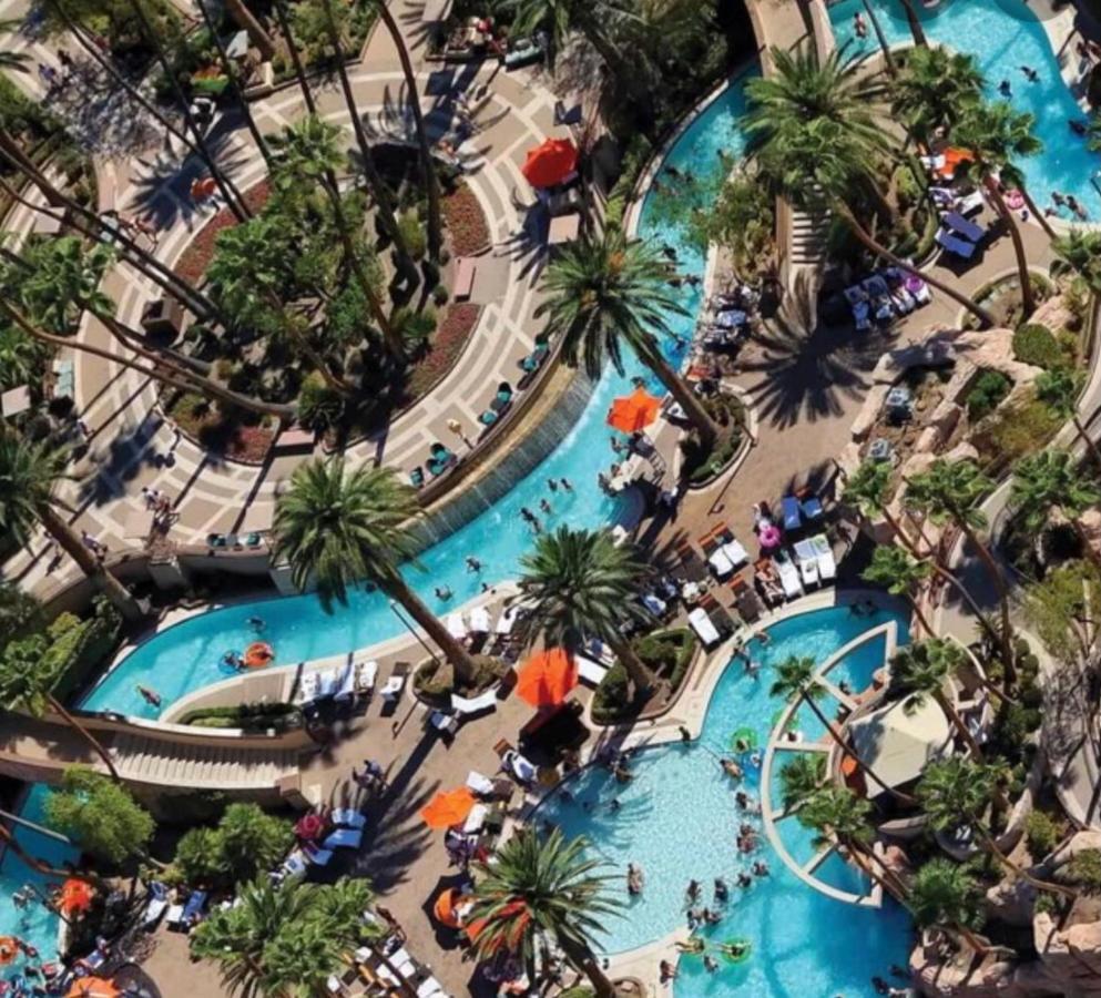 Mgm Signature Deluxe Balcony Strip View Suite ラスベガス エクステリア 写真