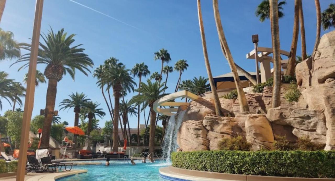 Mgm Signature Deluxe Balcony Strip View Suite ラスベガス エクステリア 写真