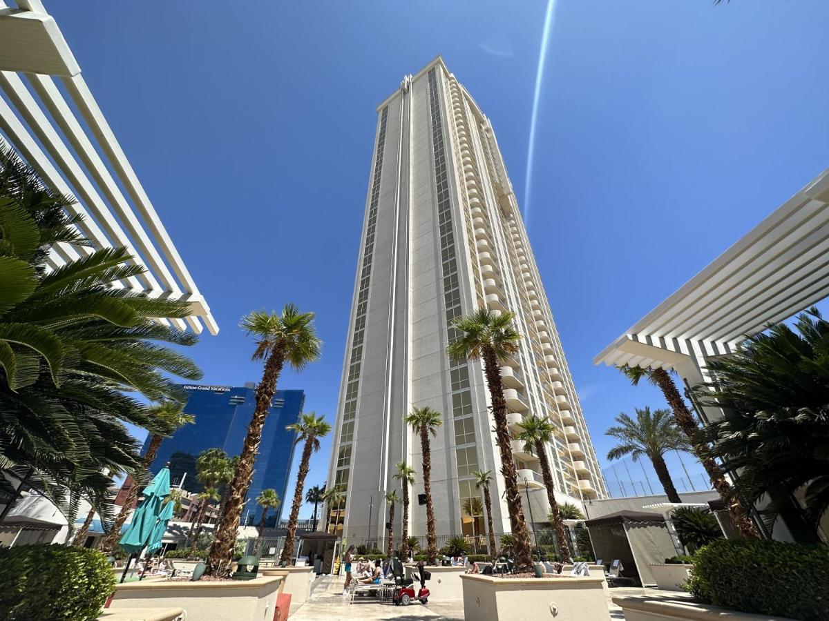 Mgm Signature Deluxe Balcony Strip View Suite ラスベガス エクステリア 写真