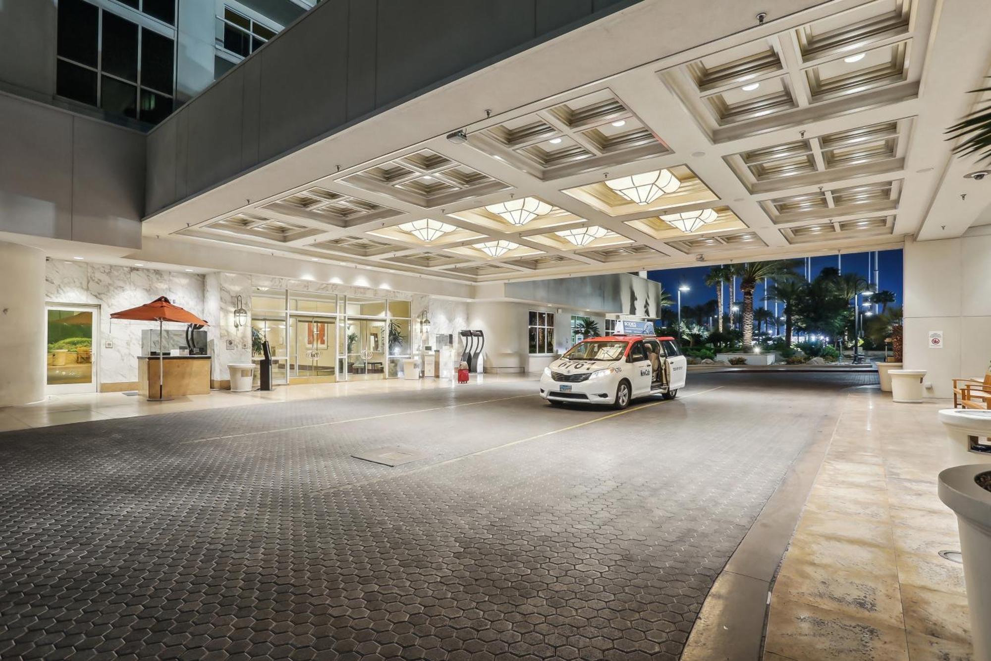 Mgm Signature Deluxe Balcony Strip View Suite ラスベガス エクステリア 写真
