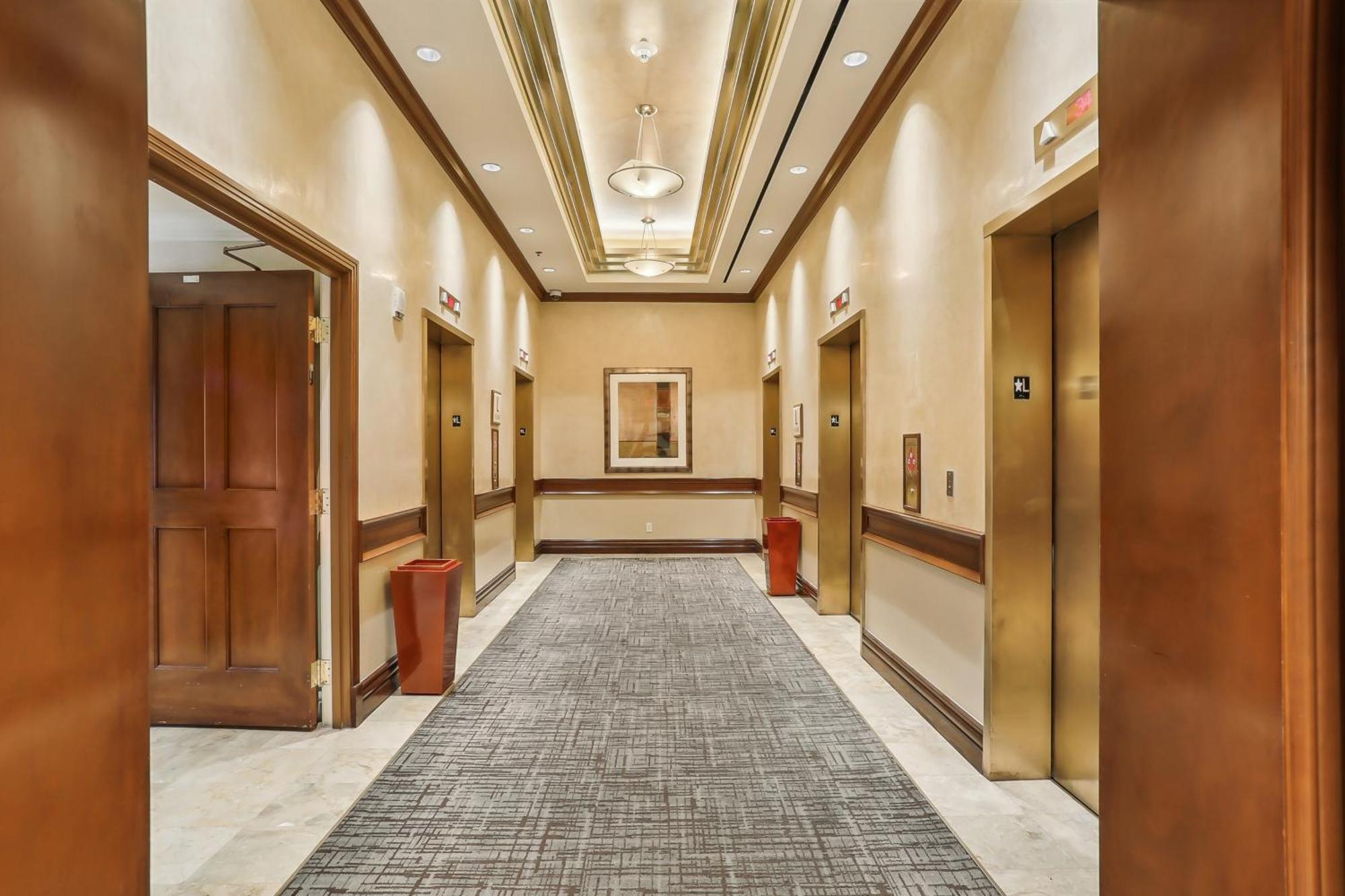 Mgm Signature Deluxe Balcony Strip View Suite ラスベガス エクステリア 写真