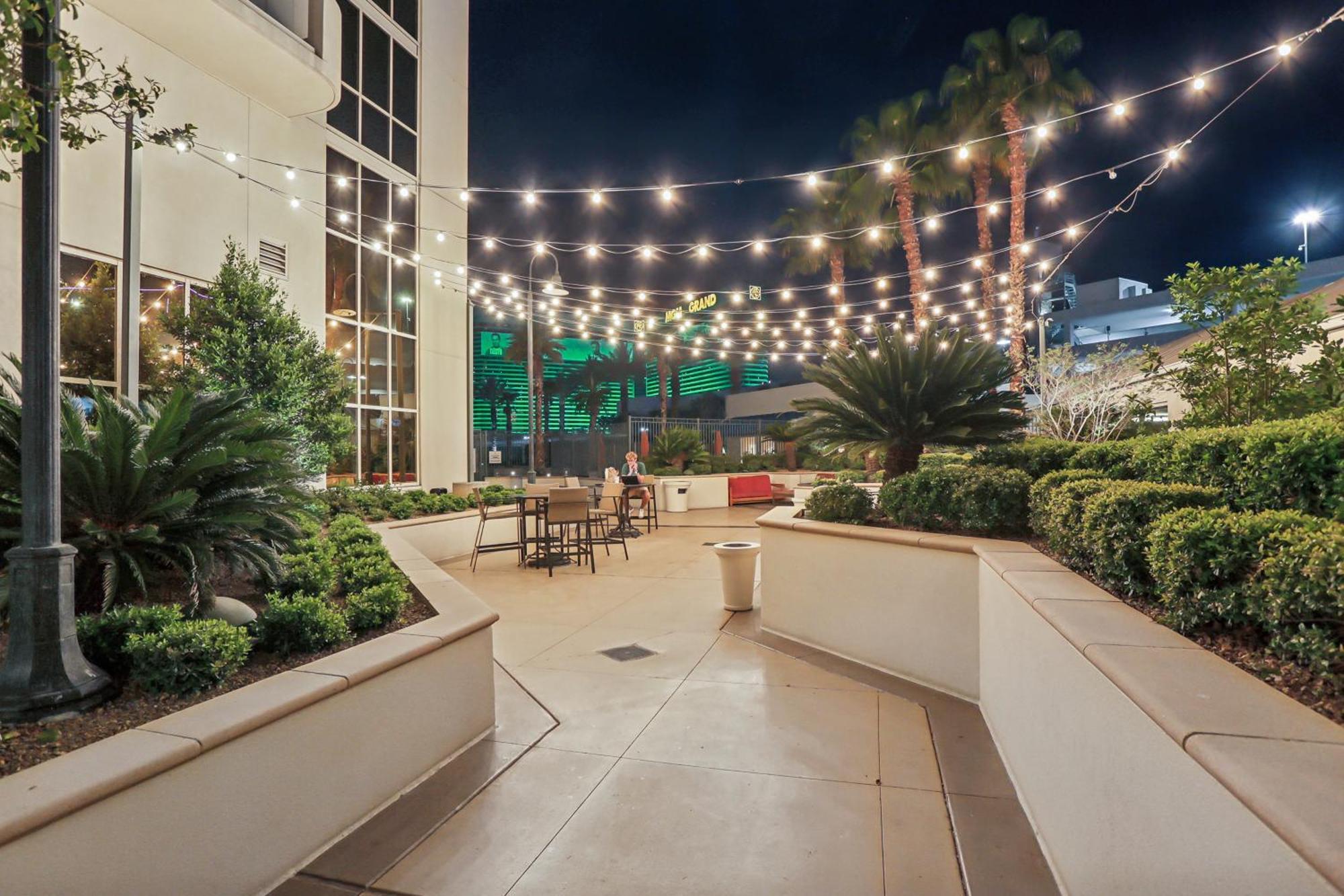 Mgm Signature Deluxe Balcony Strip View Suite ラスベガス エクステリア 写真