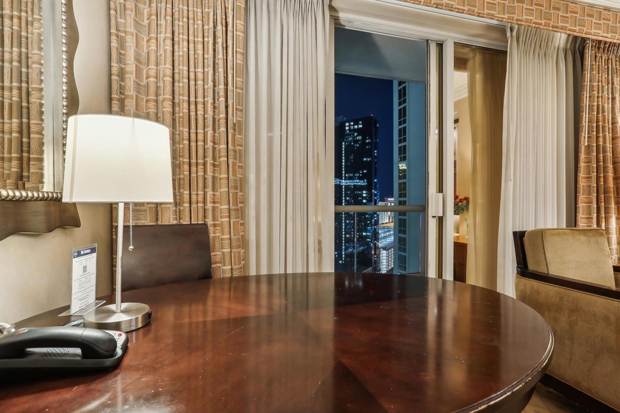 Mgm Signature Deluxe Balcony Strip View Suite ラスベガス エクステリア 写真